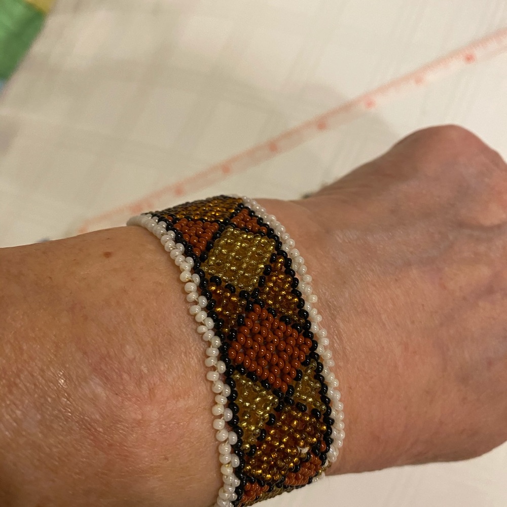 Bracelet & Earrings - Picture 3 of 4